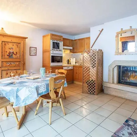 Apartamento Au Pied Des Pistes De Courchevel, Parking Inclus - Fr-1-568-49 Courchevel